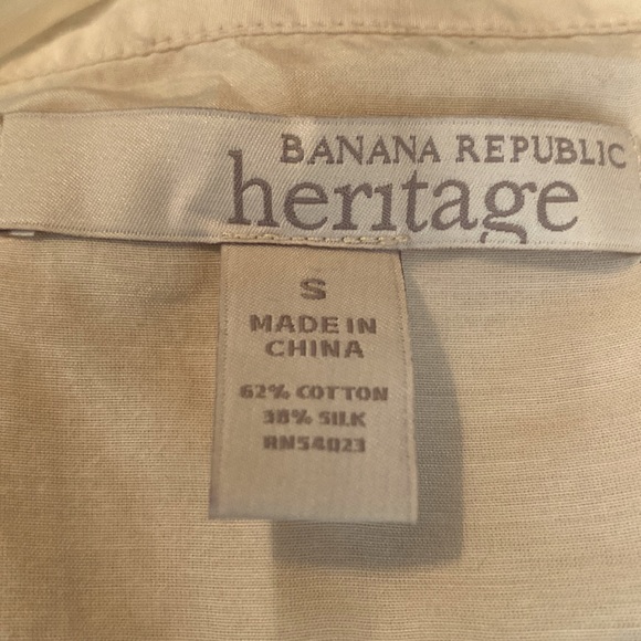 Ladies Boho Sexy “Heritage Top by Banana Republic (NWOT) - Picture 8 of 8